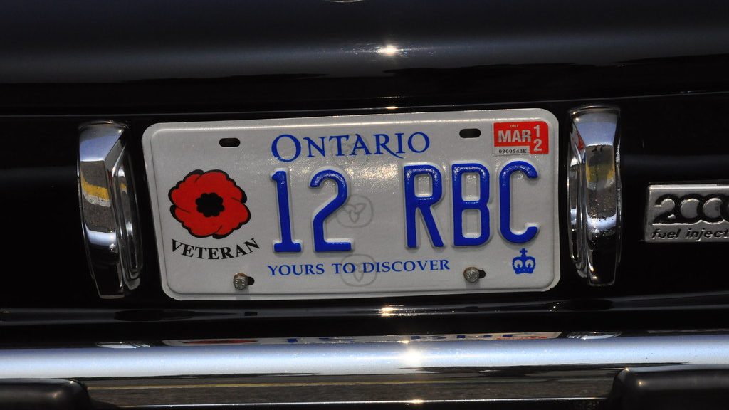 Ontario licence plate