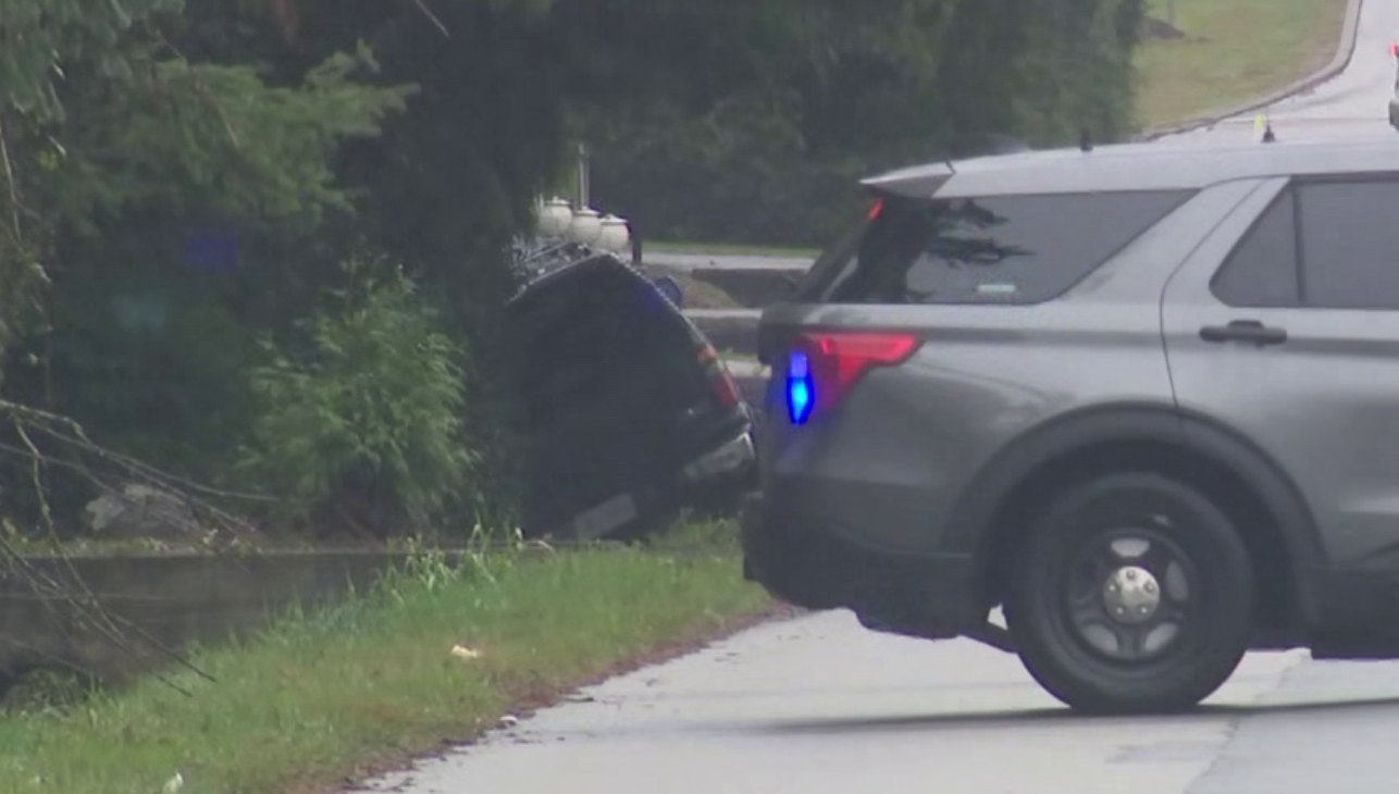 The SPS says it is investigating a single motor vehicle collision in the area of 30th Avenue and 144th Street that sent the driver to hospital in serious condition Friday.